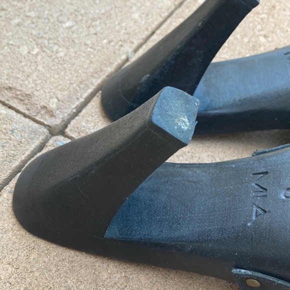 MIA women’s size 6 wooden clogs heels with rhinestone buckle - Picture 6 of 14